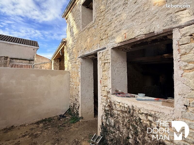 Maison 2 pièces 55 m² · à Mauzé-sur-le-Mignon · 55 m² · 47 000 €