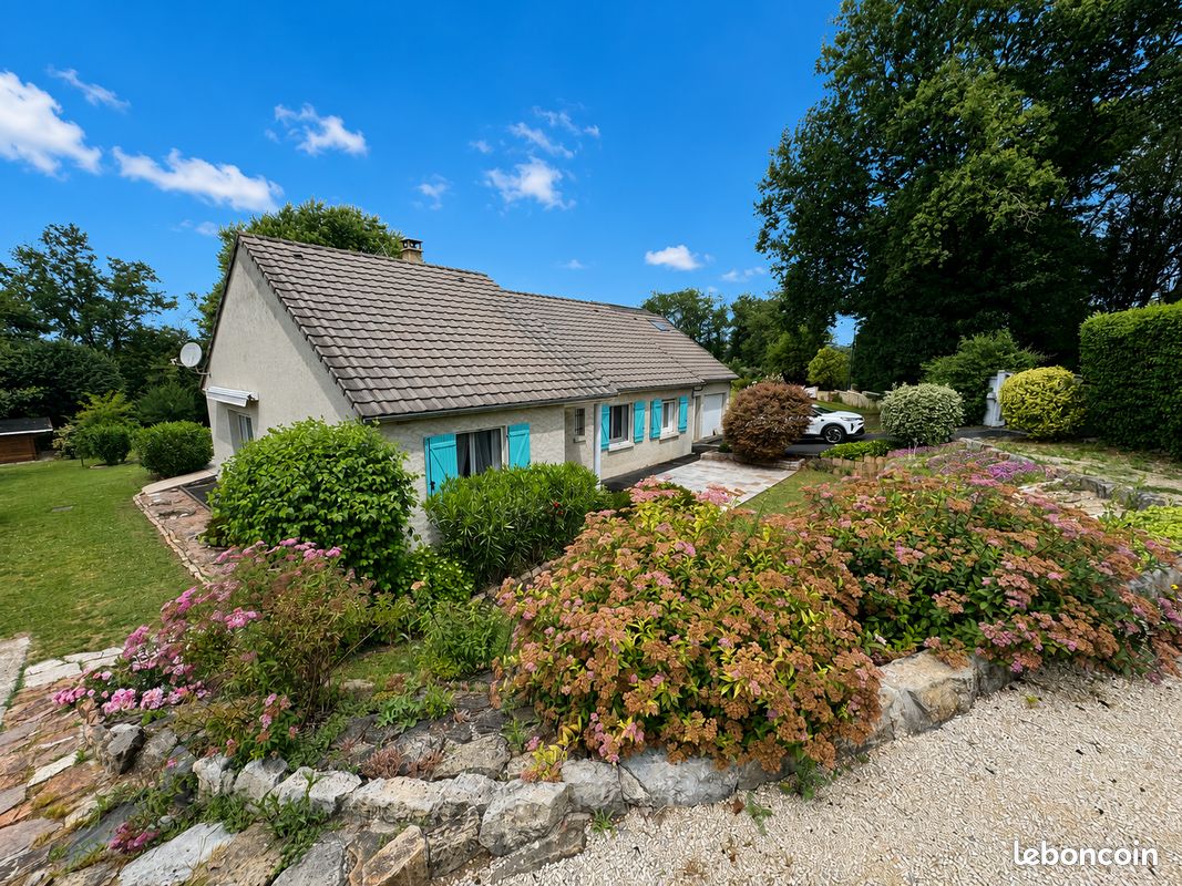 Maison 5 pièces 110 m² · à Ussac · 110 m² · 275 600 €