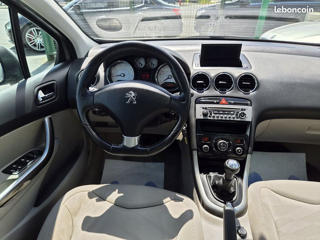Peugeot 308 1.6 VTI 16V 120CH BVM5 ALLURE 5P (image 10)