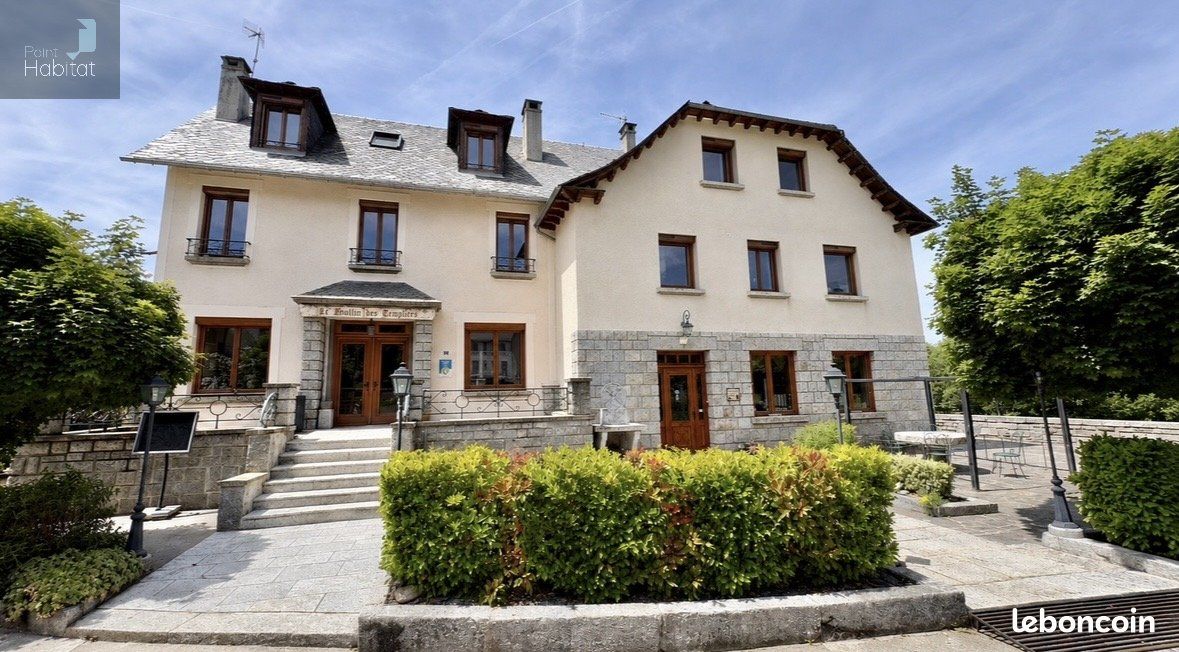 Maison 27 pièces 645 m² · à Jabrun · 645 m² · 379 000 €