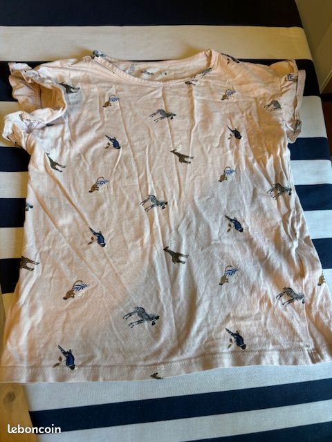 Lot t shirts Fille 8 ans (image 6)