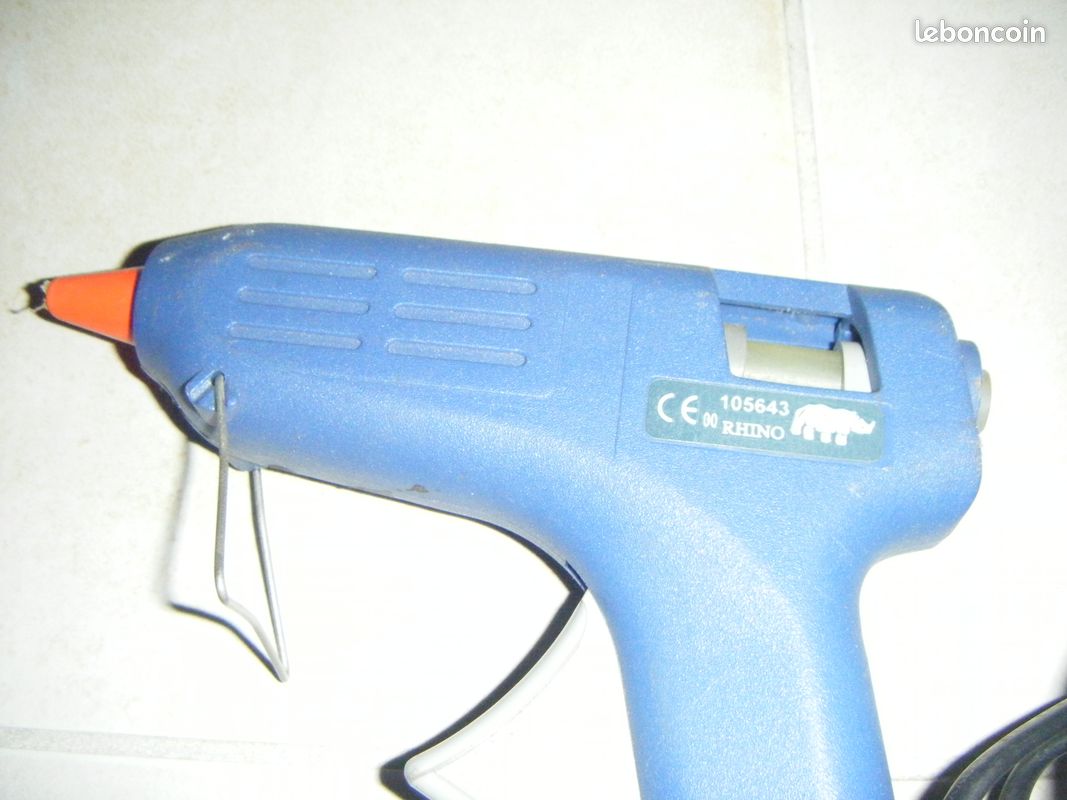 Pistolet à colle + bâton de colle (image 2)