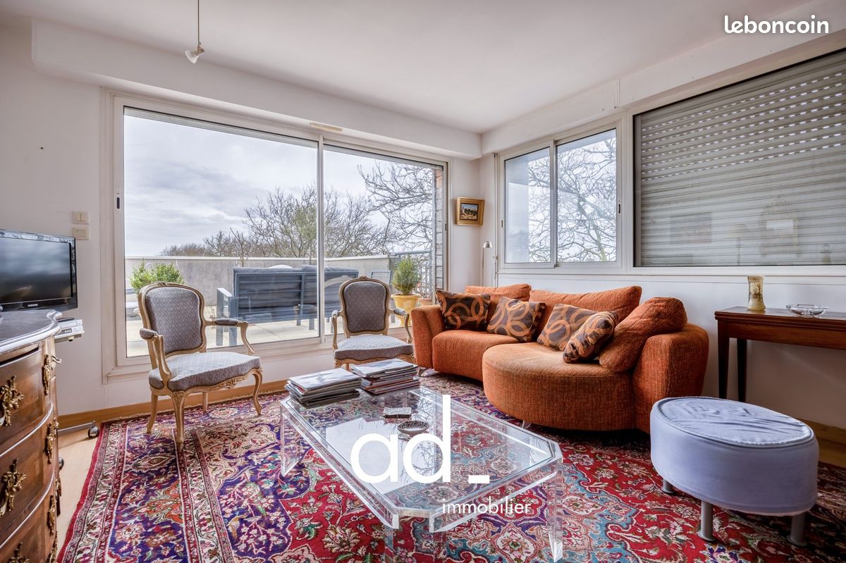 Appartement 3 pièces 98 m² - La Rochelle 17000 (image principale 1)