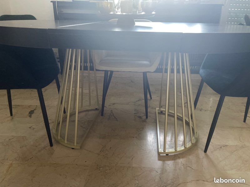 Table (image 2)