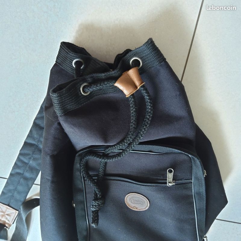 Sac à dos (image 3)