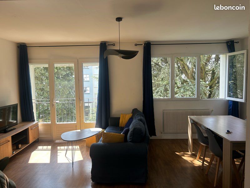 Appartement 3 pièces 60 m² · à Lille · 60 m² · 996 €