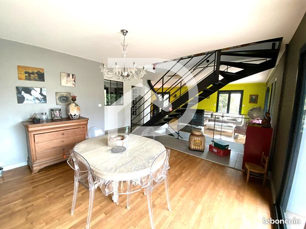 Maison 7 pièces 177 m²