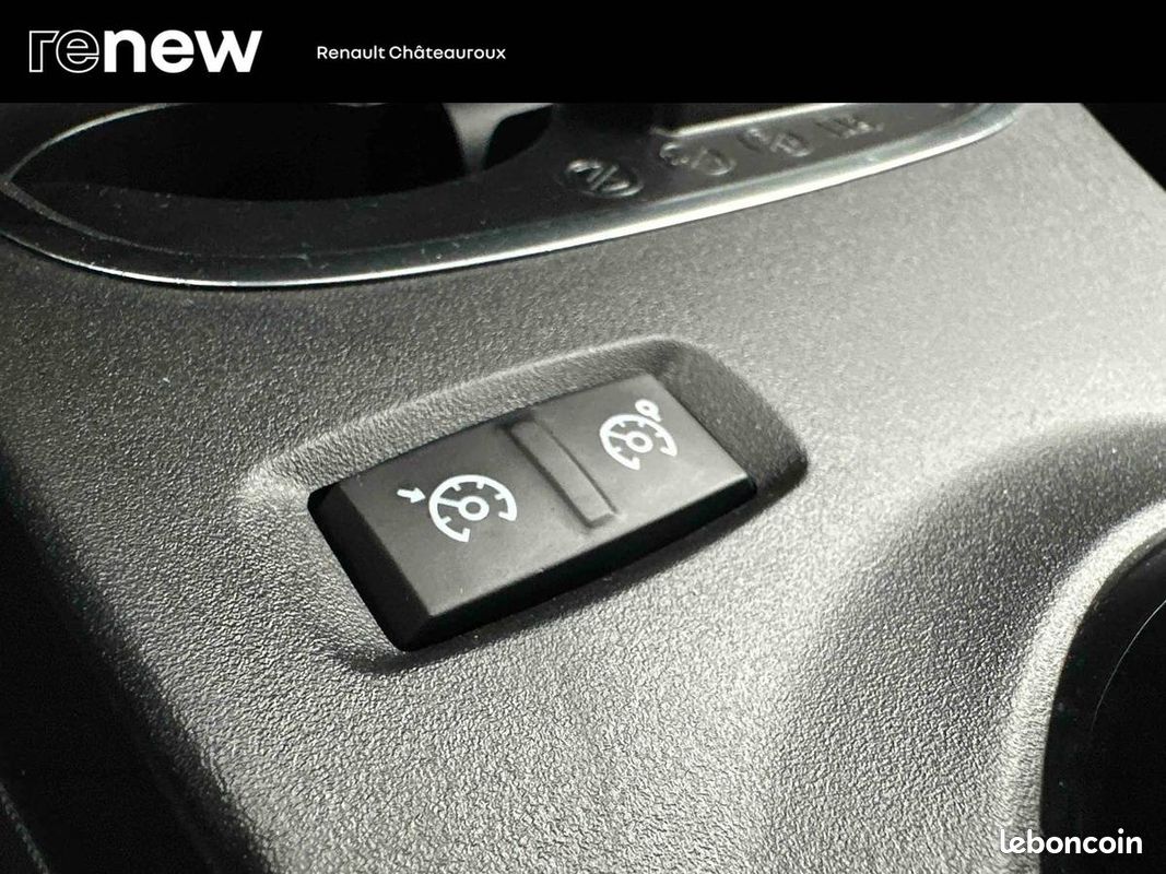 RENAULT Twingo III E-Tech SL Urban Night (image 17)