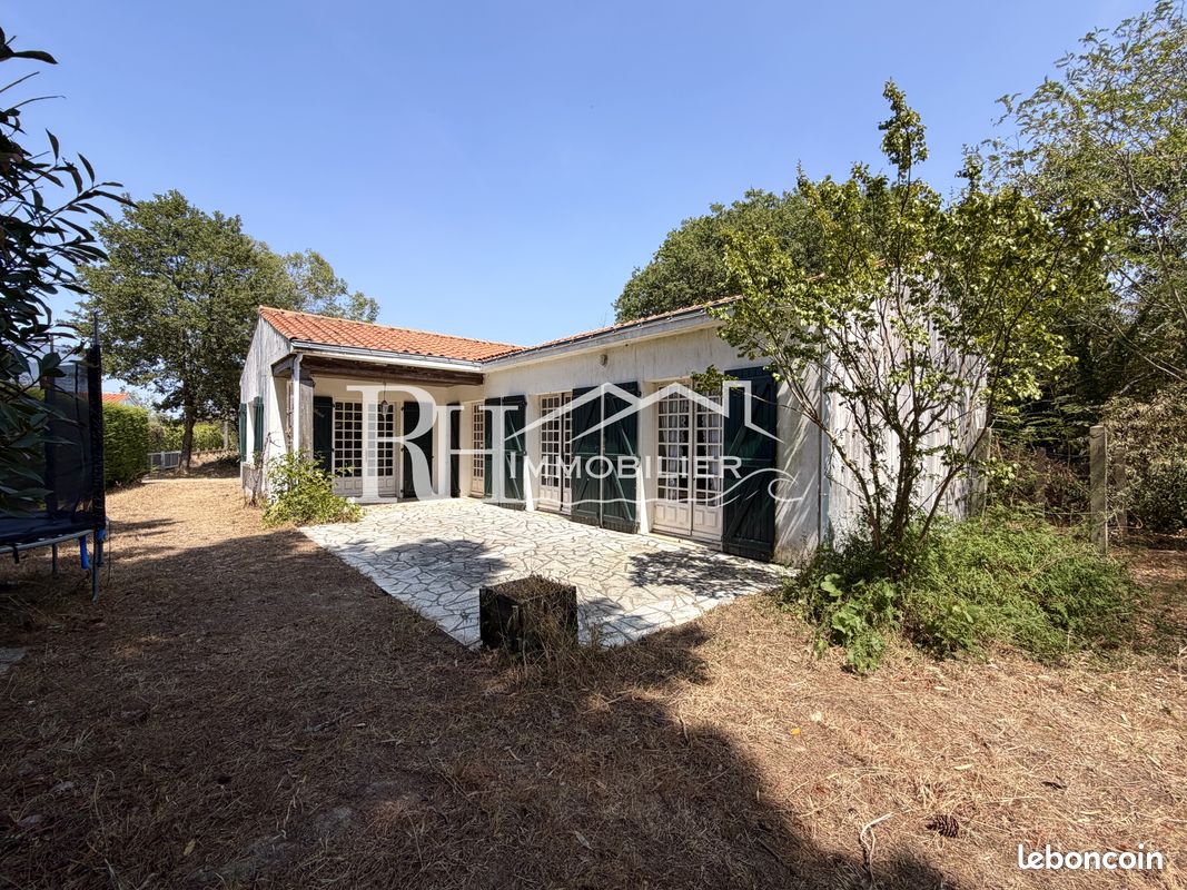 Maison 5 pièces 99 m² · à Brem-sur-Mer · 99 m² · 324 500 €