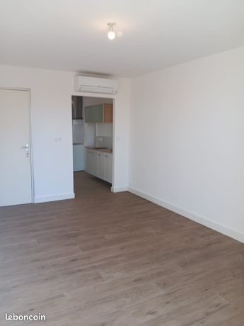 Appartement T1 30m2 centre Gigean