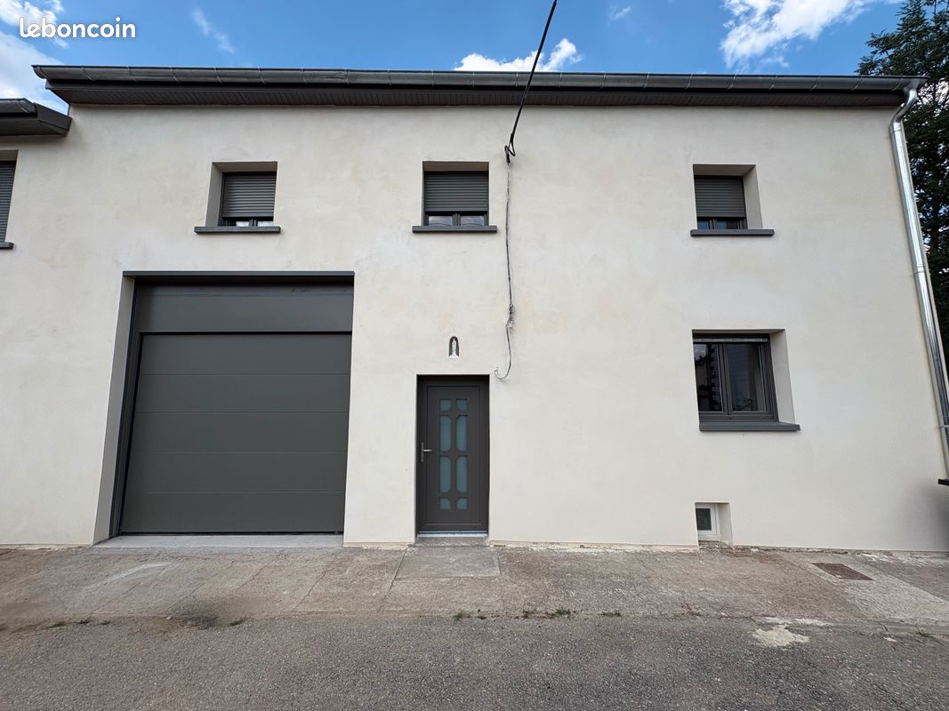 Appartement 7 pièces 240 m² · à Nancy · 240 m² · 179 000 €