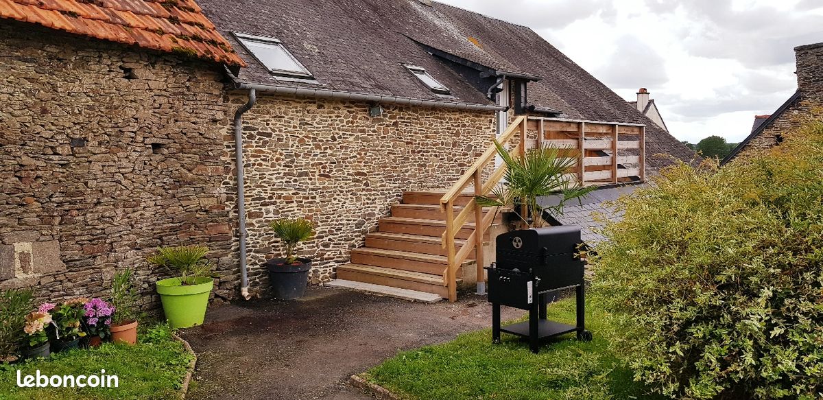Grand gîte 22 personnes les 3 mômes du Mont-saint-Michel (image 1)