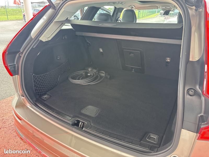 Volvo XC60 T6 Hybride Rechargeable 350ch Start Geartronic 8 AWD (image 25)