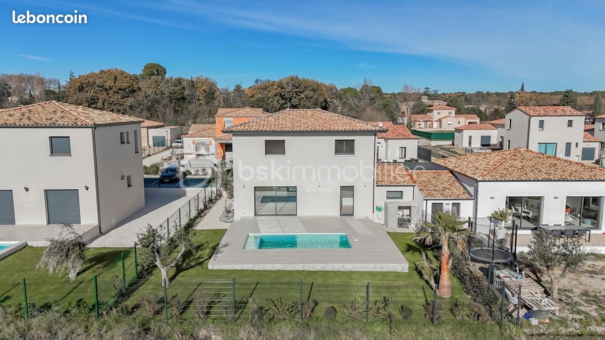 Maison 5 pièces 120 m² · à Arpaillargues-Et-Aureillac · 120 m² · 430 000 €