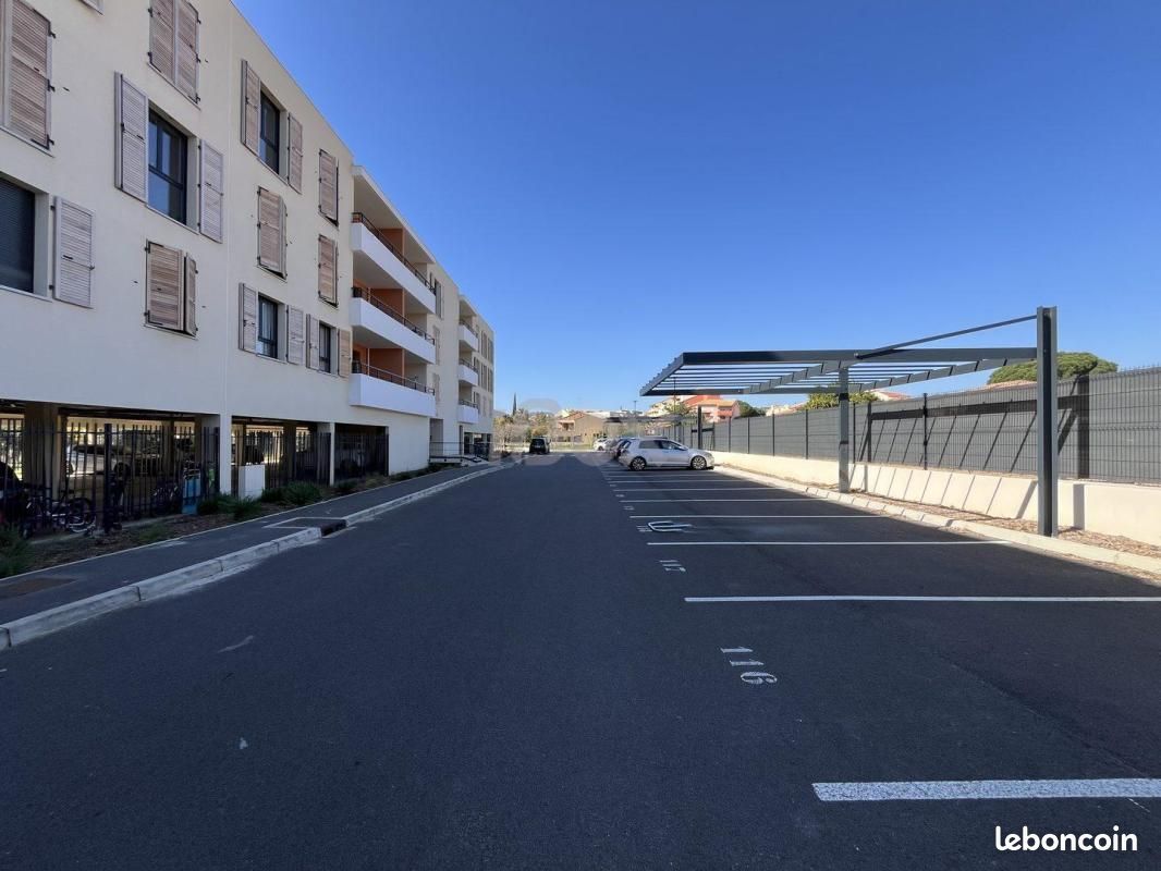 Parking Hyeres · à Hyères · 55 €/mois