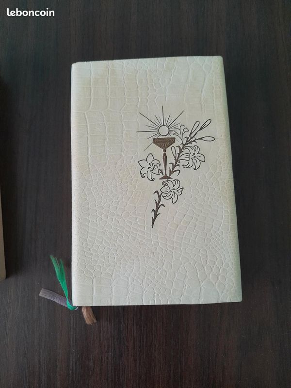 Le missel du dimanche, couverture en cuir (image 2)