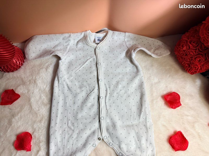 Pyjama / Grenouillère bébé | Blanc à pois gris | Très doux (image 2)
