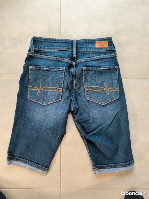 Short en Jeans bleu - Levis - Taille XS. (W27) Excellent état (image 4)