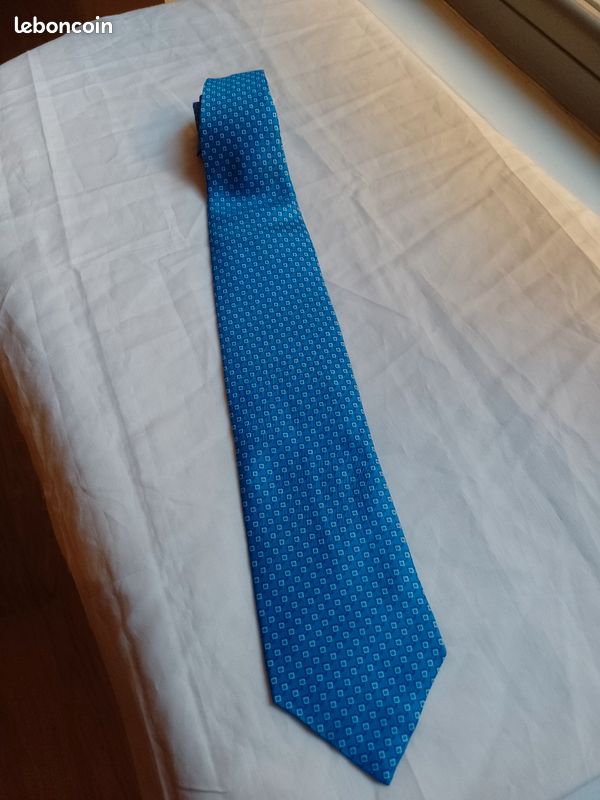 OLYMP SIGNATURE Cravate 100% soie bleu nuit, À motifs | FR-BE