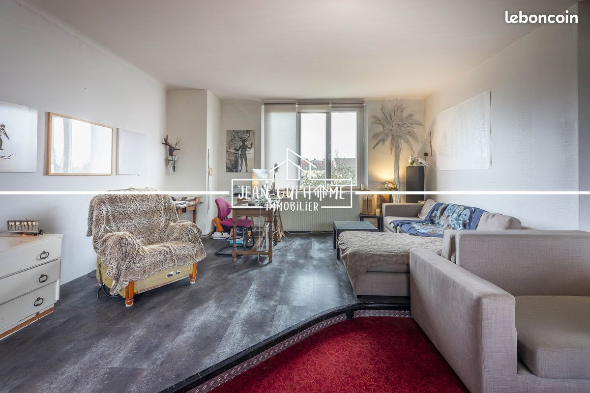 Maison 10 pièces 293 m² · à Bruyères · 293 m² · 193 600 €