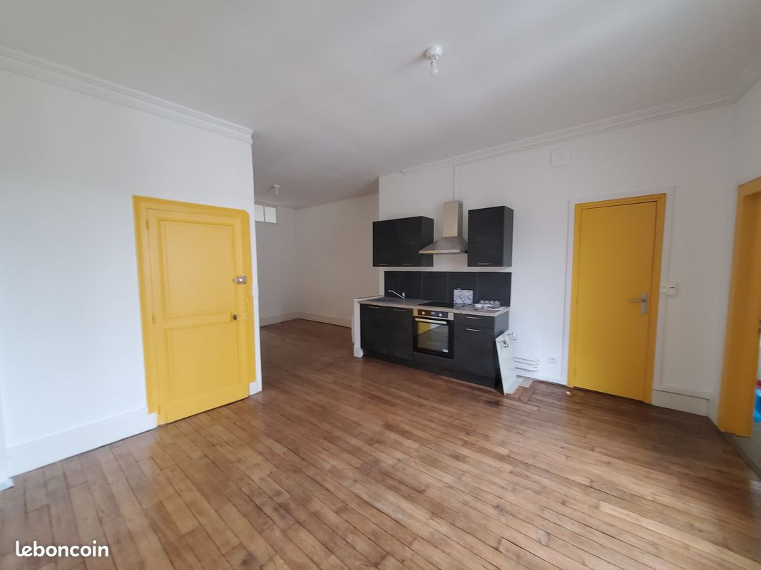 Appartement 3 pièces 60 m² · à Bourges · 60 m² · 650 €