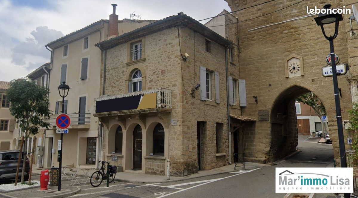 Maison 6 pièces 230 m² · à Courthézon · 230 m² · 260 000 €