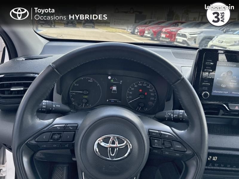 Toyota Yaris 116h Dynamic 5p MY22 (image 13)