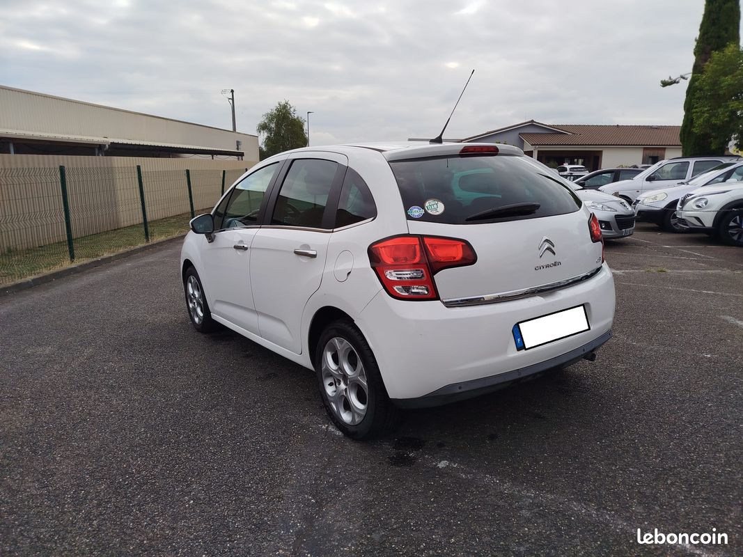 Citroen c3 1,4 hdi 70 chx 192074 kms,clim,régulateur de vitesses,fermeture centralisee,retro elect,ct ok,kit distri+pompe a eau neuf,garantie 3 mois,repri poss (image 3)