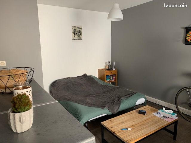 Appartement 1 pièce 28 m² · à Saint-Étienne · 28 m² · 322 €