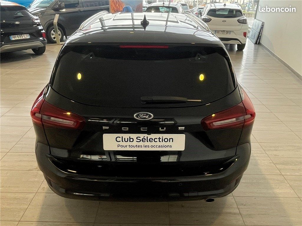 Ford Focus IV SW 1.0 FLEXIFUEL 125 S&S MHEV Titanium X Business (image 6)