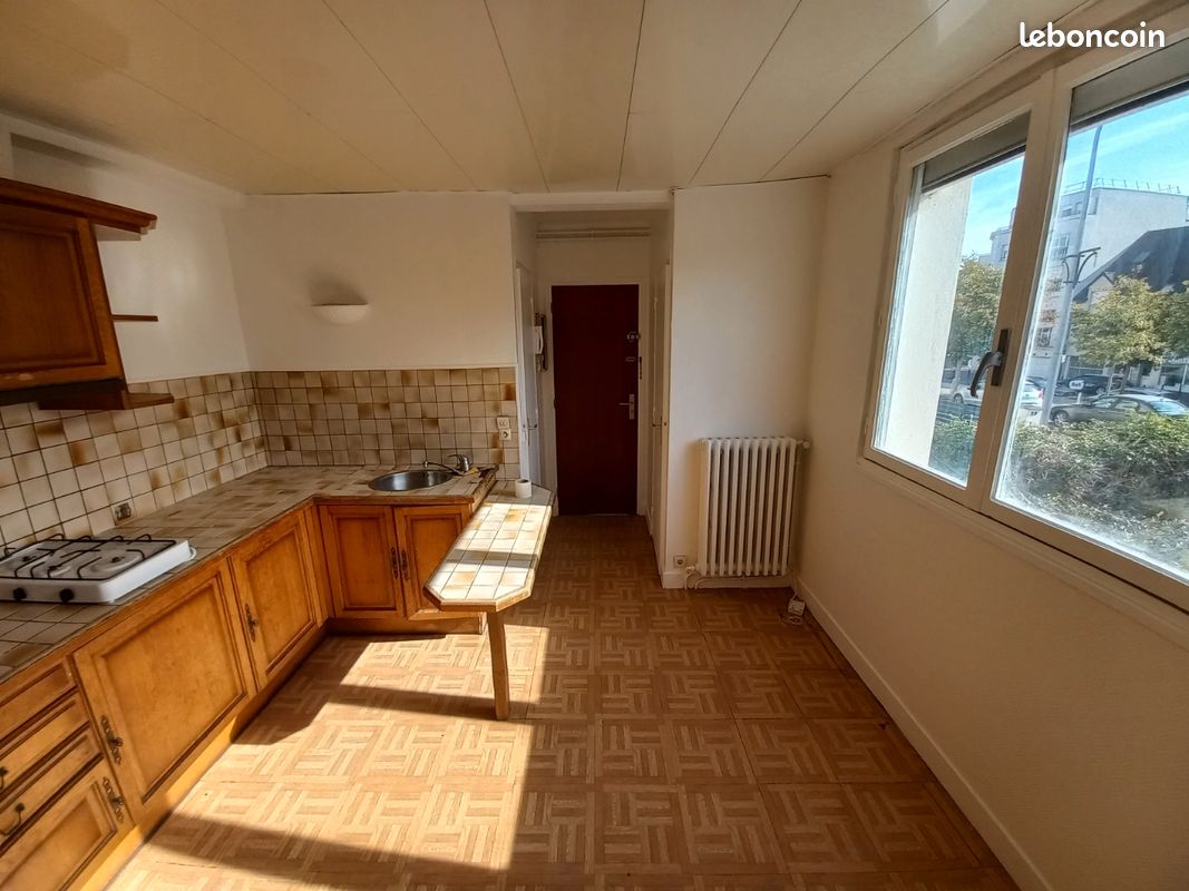 Appartement 1 pièce 16 m² · à Chilly-Mazarin · 16 m² · 88 000 €