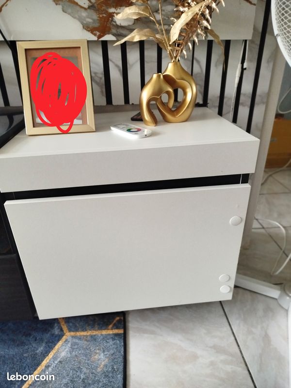 Meuble TV design avec cheminée électrique décorative – 2,80 m – Très bon état (image 3)