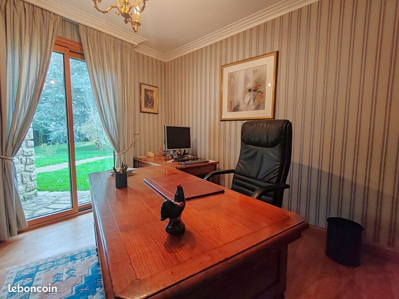 Maison 12 pièces 334 m² (image 12)