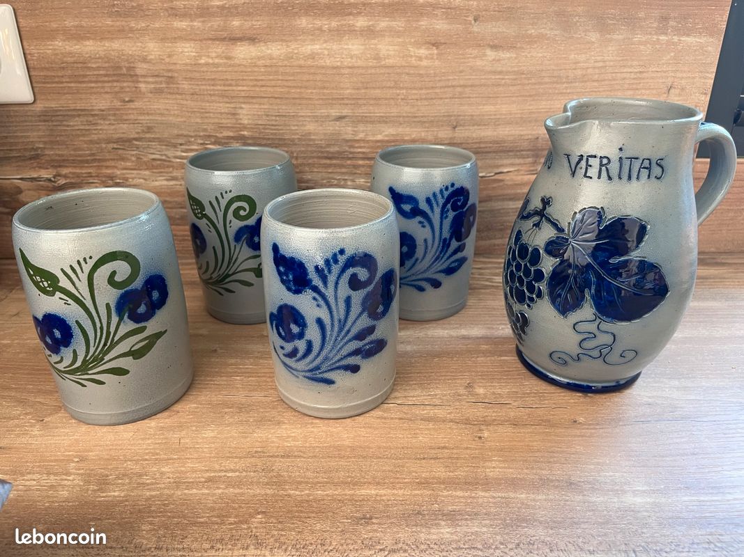 Service en grès d’Alsace carafe et chopes (image 2)