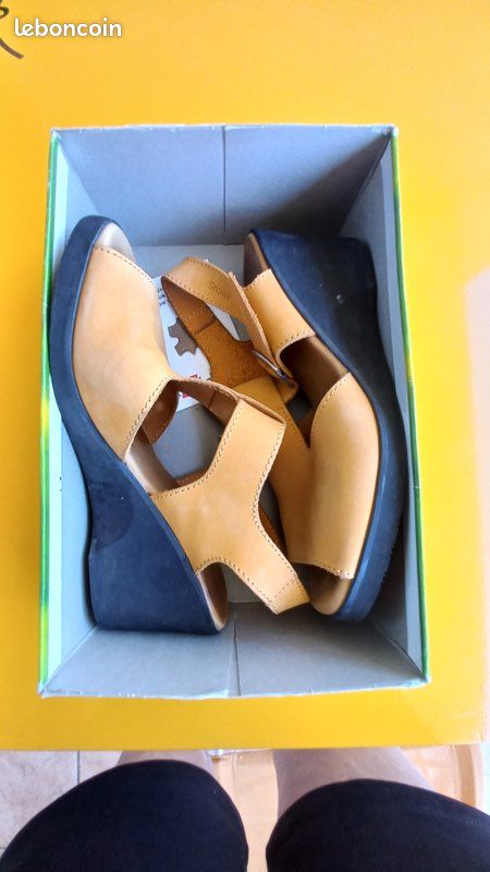 Sandales cuir Arcus Chaussures