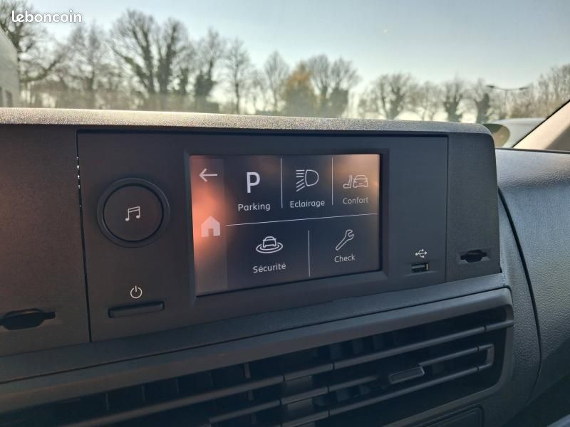 Citroen Jumpy Fg M 2.0 BlueHDi 145 Cabine Approfondie Fixe EAT8 NEUF / 28741 HT (image 16)