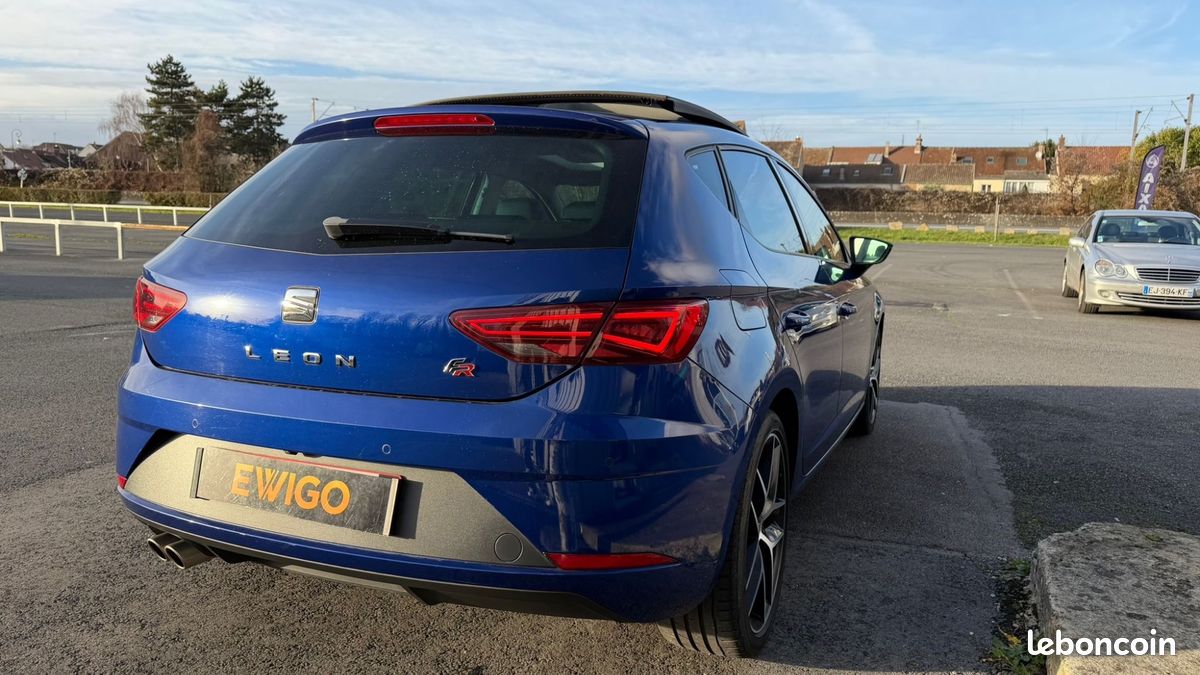 SEAT Leon 1.5 TSI 150 ACT FR DSG * REGULATEUR ADAPTATIF - APPLE CARPLAY - TOIT OUVRANT - CAMERA DE RECUL (image 6)