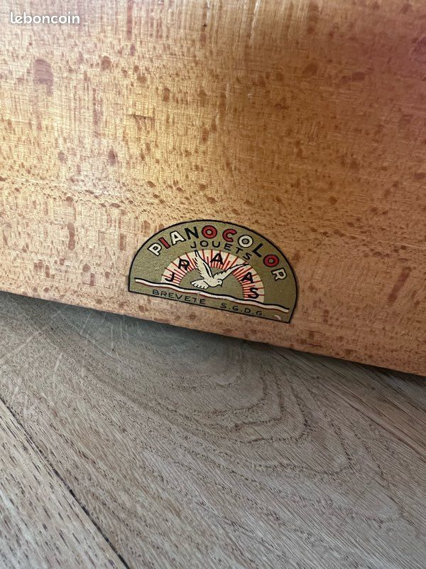 Joli Petit Piano En Bois Ancien - Jouet Vintage, Assez Bon état