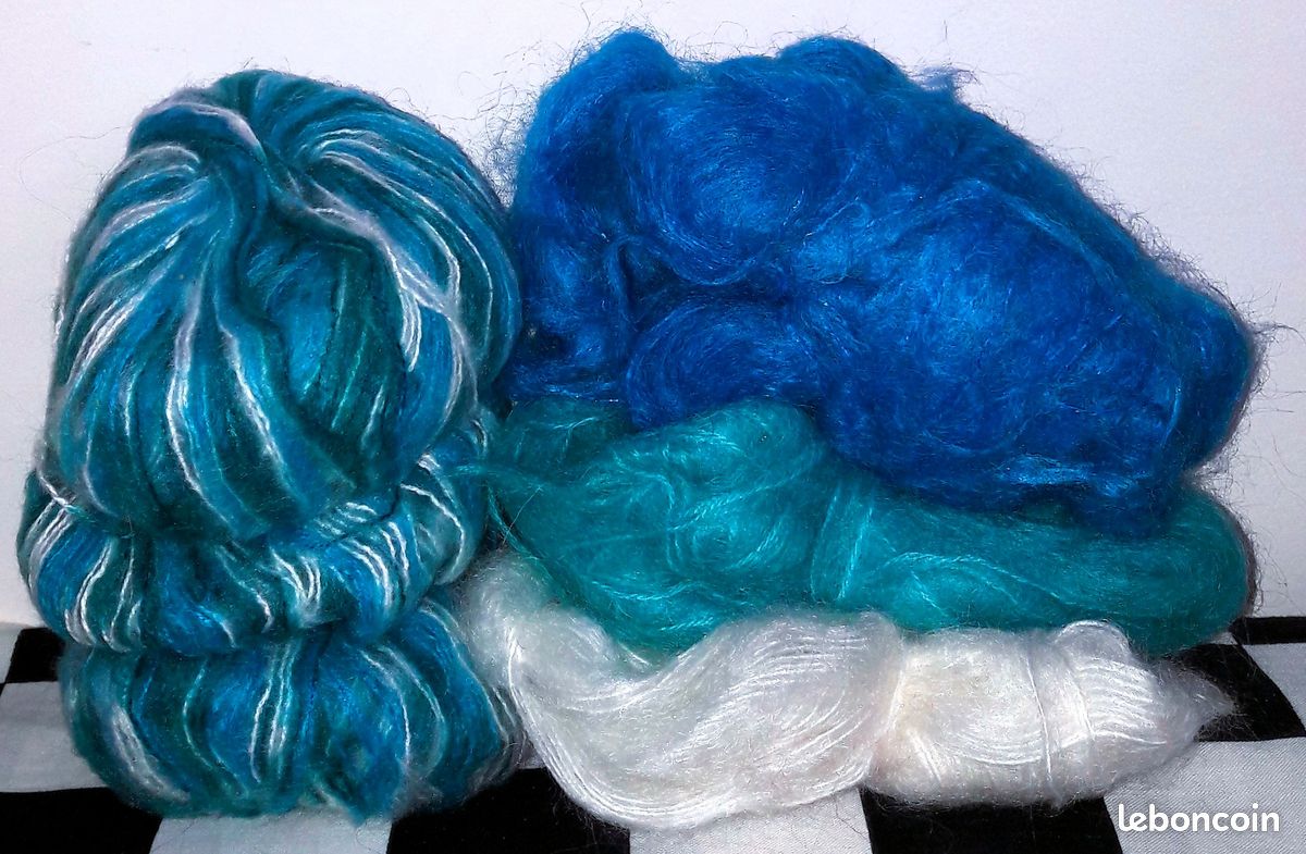 LOT de 6 pelotes neuves (155G au total) MOHAIR MÉLANGÉ, coloris assortis💦🔵⚪ (image 1)