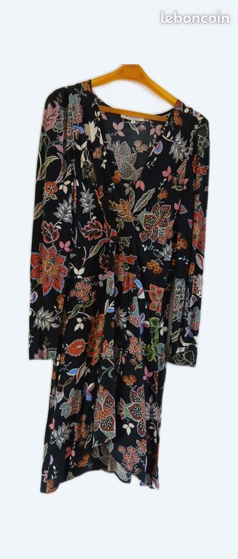Robe à motifs (image 1)
