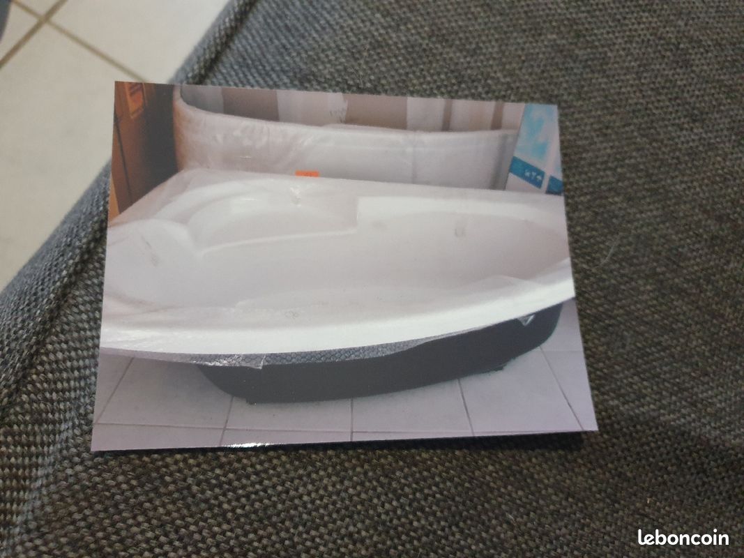 Baignoire d'angle (image 3)