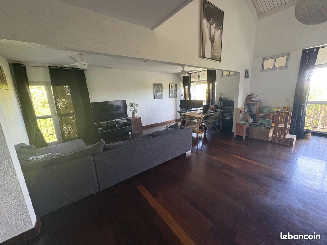 Appartement 4 pièces 120 m² · à Le Gosier · 120 m² · 1 990 €/mois