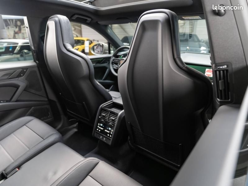 Porsche Cayenne Electric 442ch (image 15)