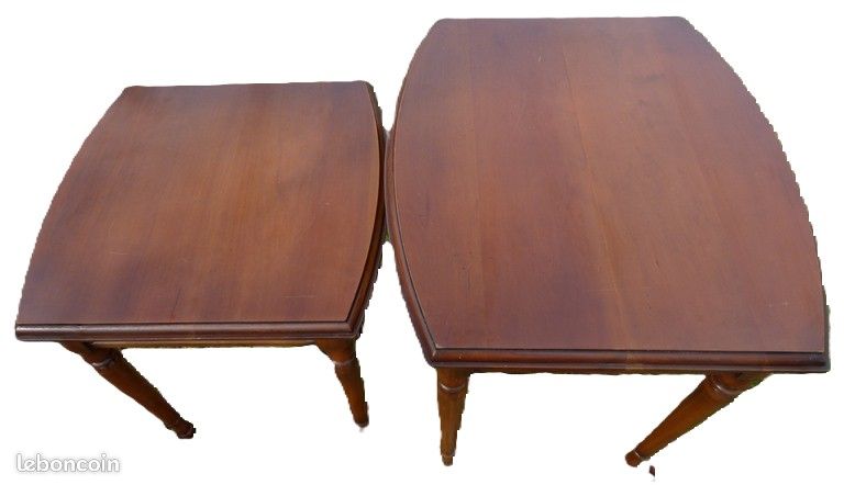 Table (image 9)