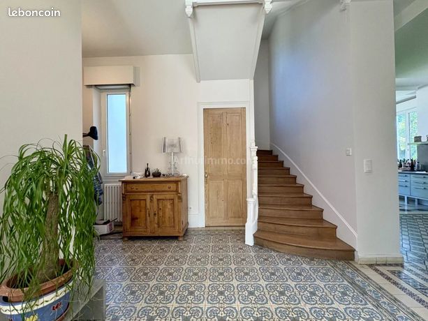 Maison 7 pièces 173 m² — 8