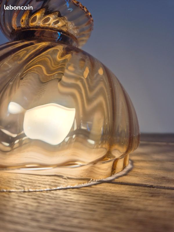 Lampe Eugénie ambrée (image 8)