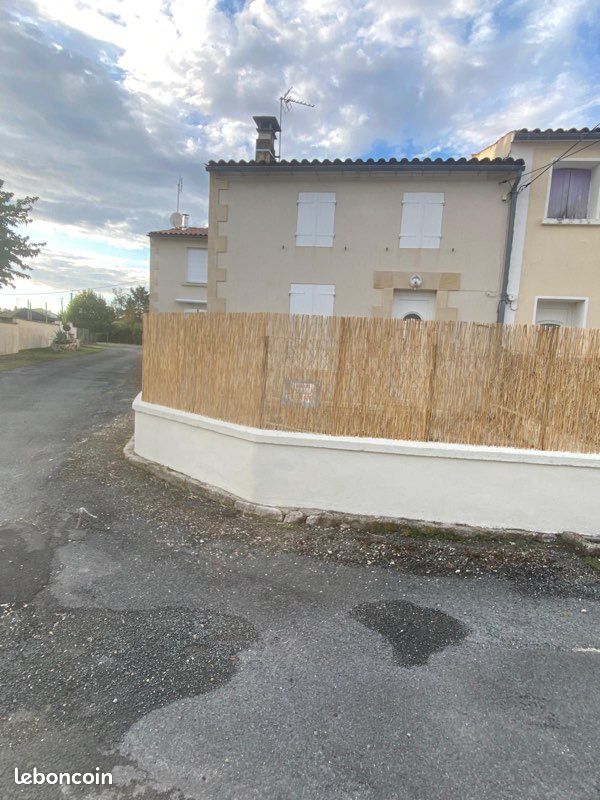 Maison 4 pièces 111 m² · à Saintes · 111 m² · 850 €/mois
