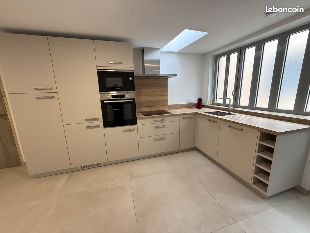 Appartement 4 pièces 107 m² · à Saint-Symphorien-d'Ozon · 107 m² · 1 890 €/mois