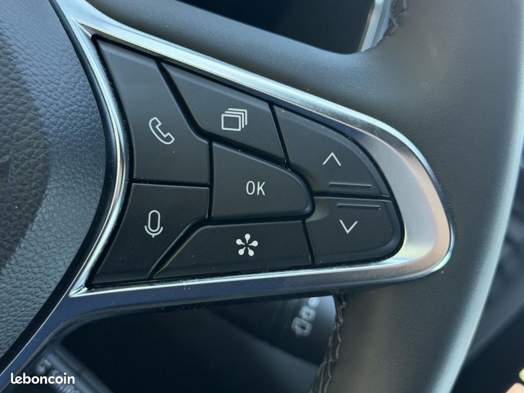 Renault captur 1.0 essence 90 camera de recul + gps + climatisation auto + roue de secours (image 20)