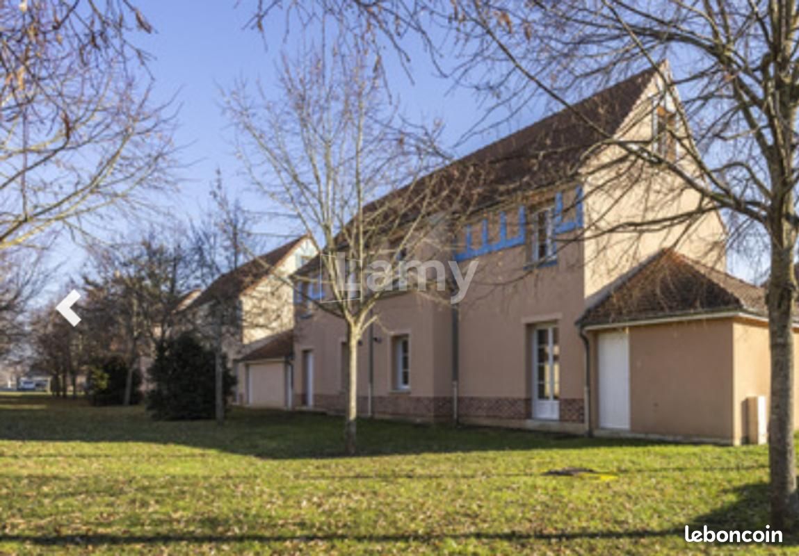 Maison 5 pièces 98 m² · au Vaudreuil · 98 m² · 880 €/mois